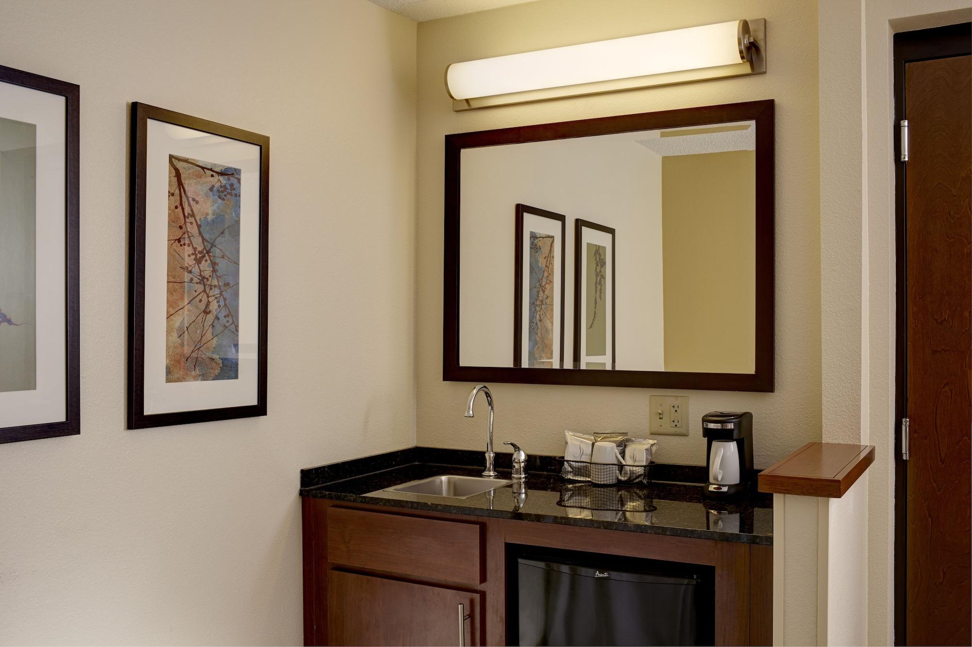 Hyatt Place Detroit/Utica Exteriör bild