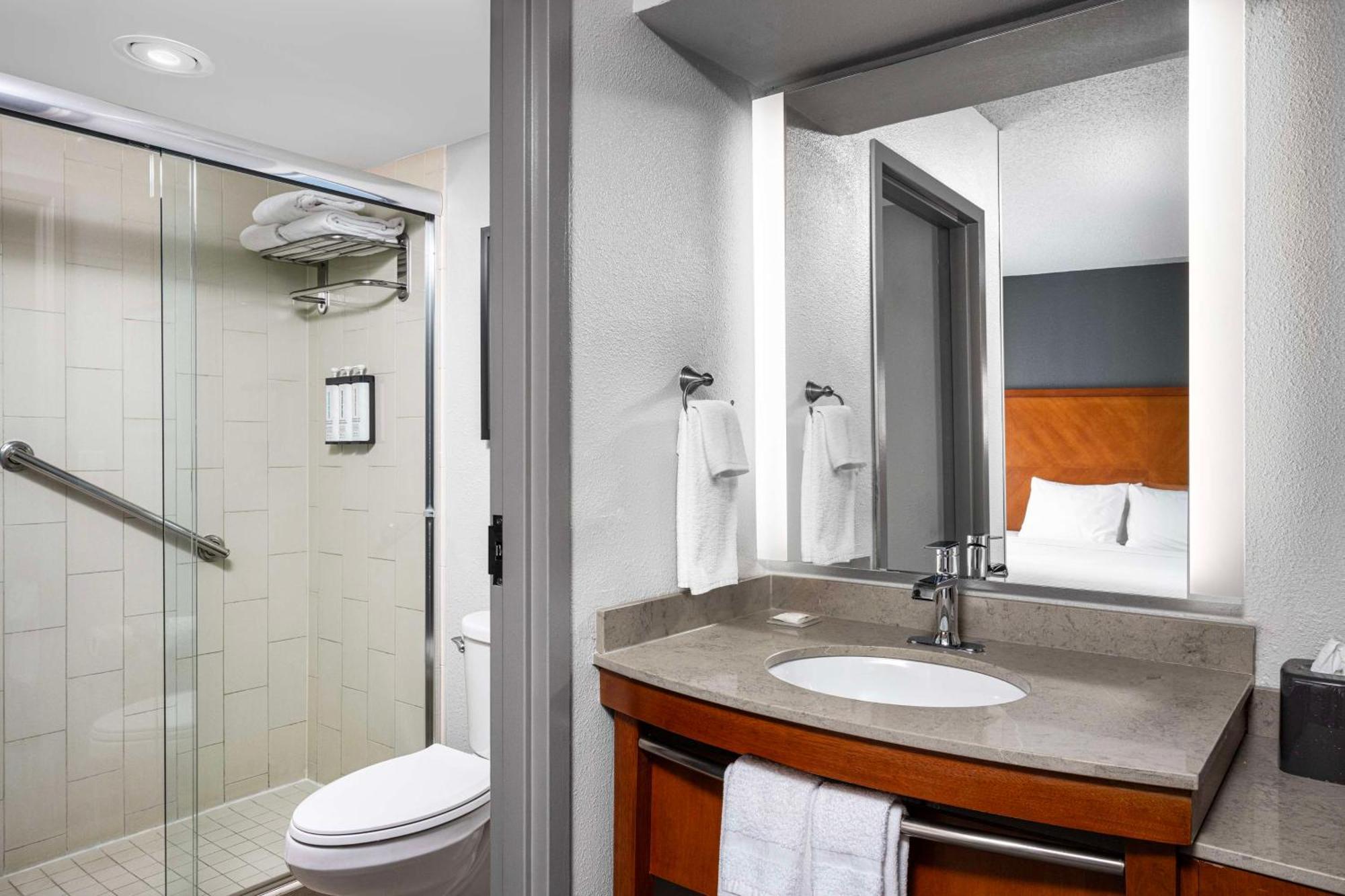 Hyatt Place Detroit/Utica Exteriör bild